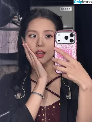 Jisoo / BLACKPINK / qenshizu / sooyaaa__ фото голая #1909