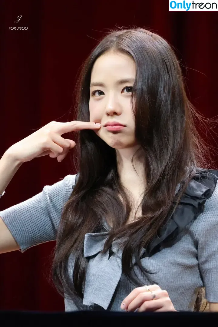 Jisoo nude photo #1060 (BLACKPINK / qenshizu / sooyaaa__)