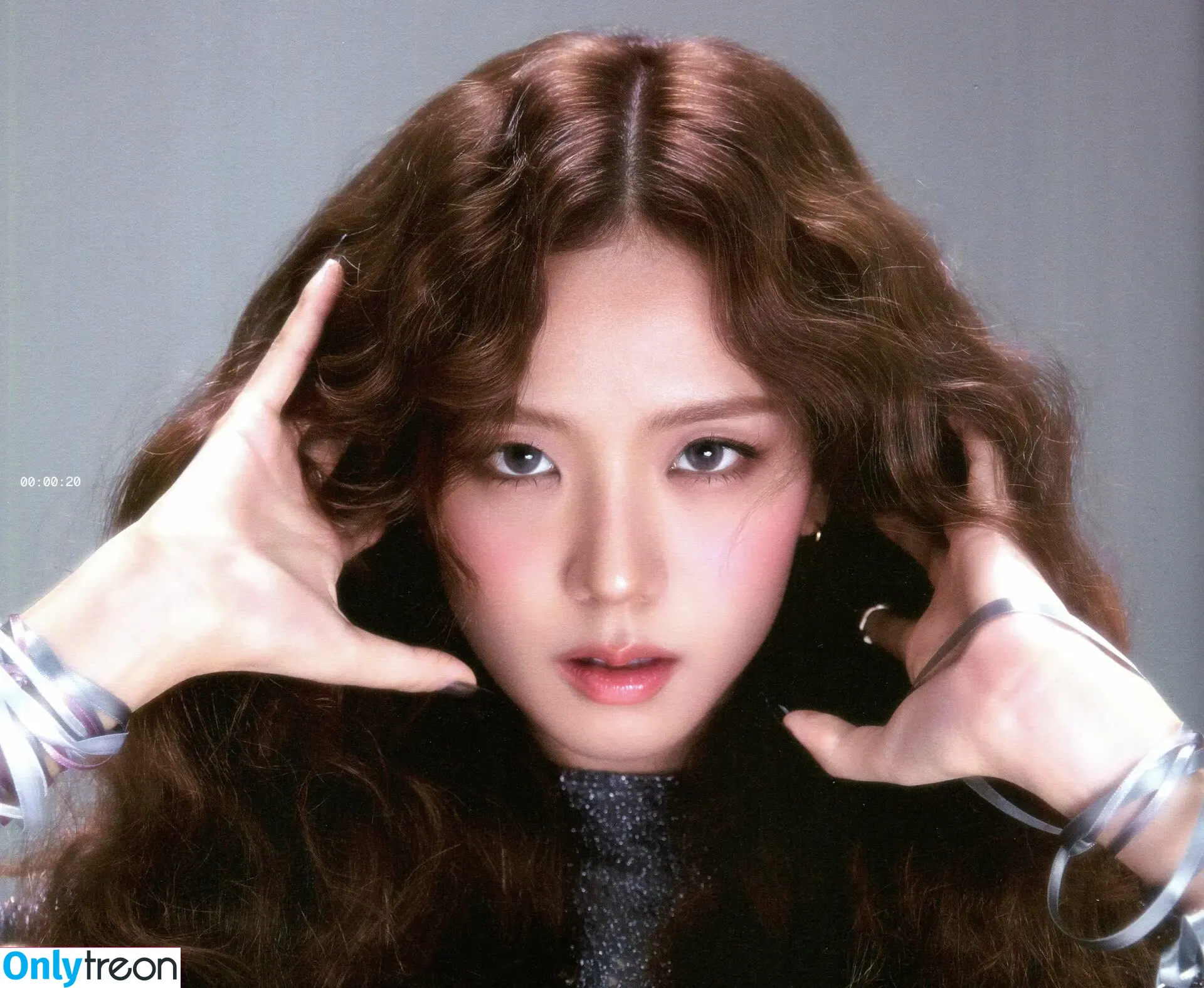 Jisoo nude photo #1116 (BLACKPINK / qenshizu / sooyaaa__)