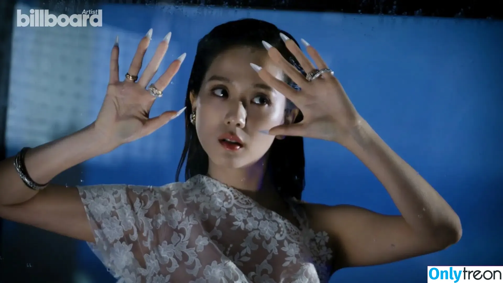 Jisoo голая photo #1217 (BLACKPINK / qenshizu / sooyaaa__)