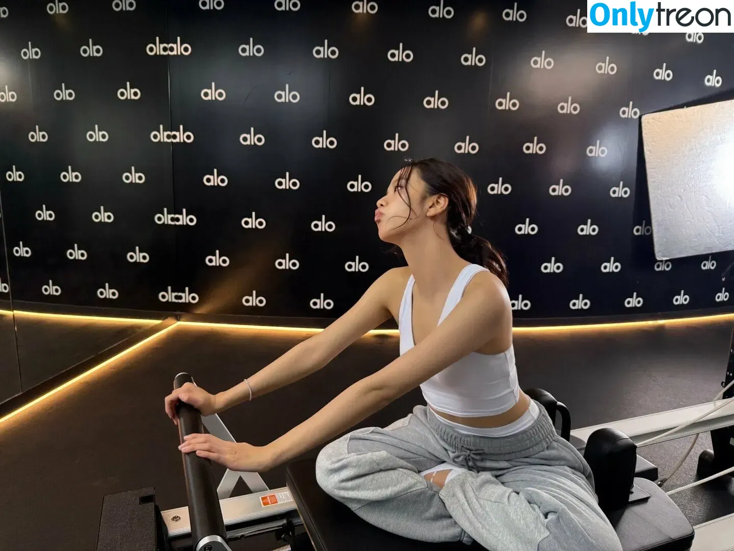 Jisoo голая photo #1444 (BLACKPINK / qenshizu / sooyaaa__)