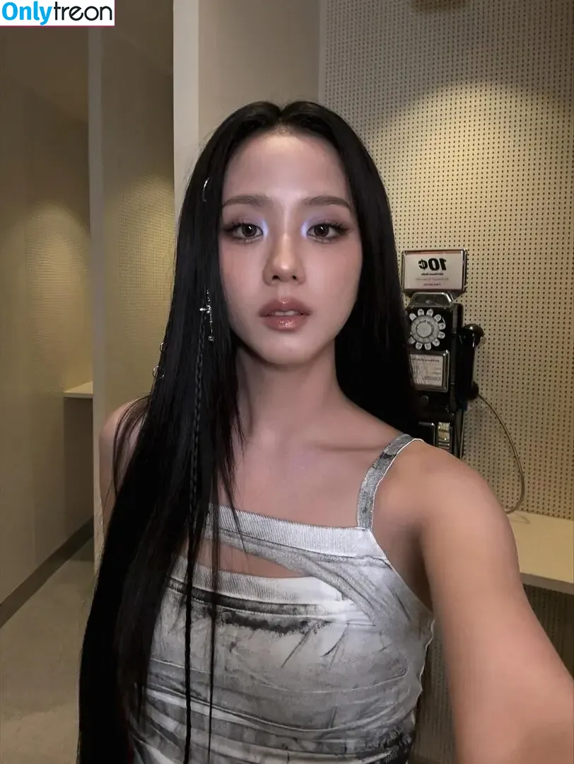 Jisoo голая photo #1840 (BLACKPINK / qenshizu / sooyaaa__)
