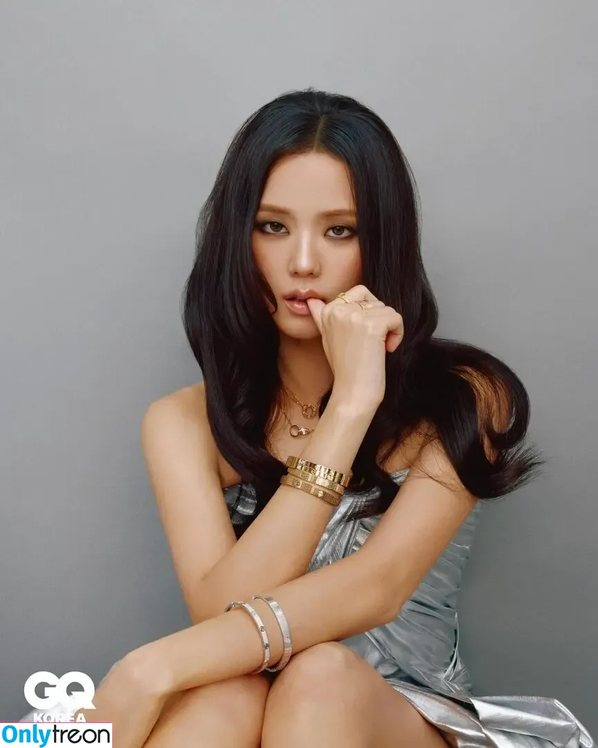 Jisoo голая photo #1878 (BLACKPINK / qenshizu / sooyaaa__)