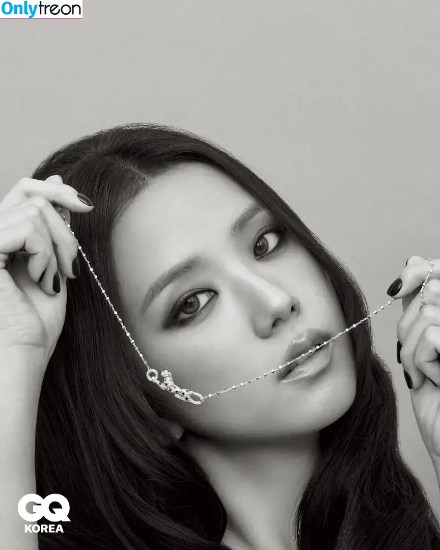 Jisoo голая photo #1881 (BLACKPINK / qenshizu / sooyaaa__)