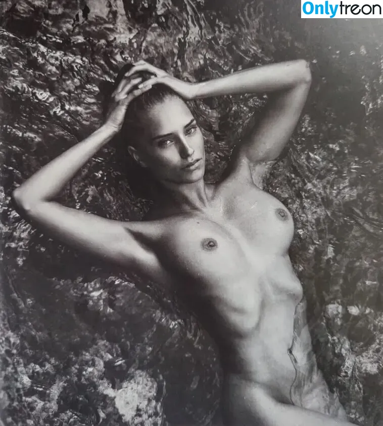Jisse Gierveld nude photo #0011 (jissetamar)