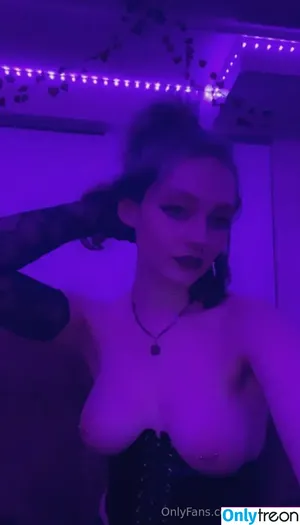 jitterybug / ittybittybugg_ / salemthebugg nude photo #0080