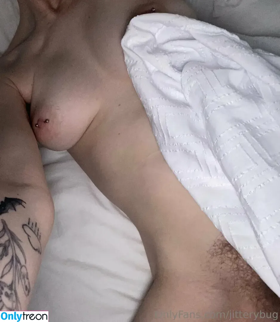 jitterybug nude photo #0029 (ittybittybugg_ / salemthebugg)
