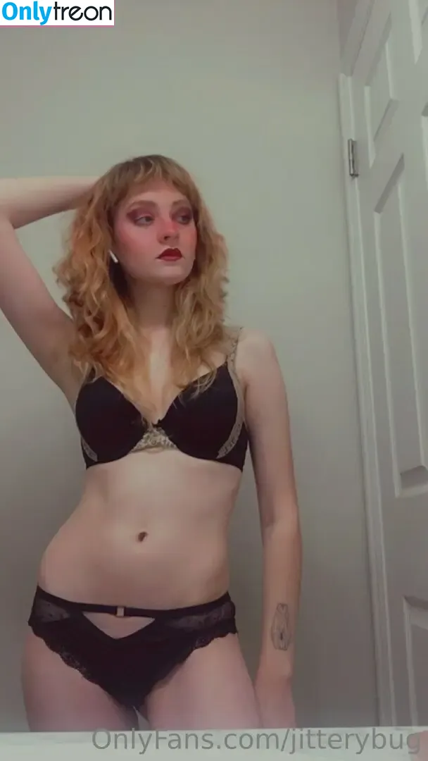 jitterybug nude photo #0140 (ittybittybugg_ / salemthebugg)