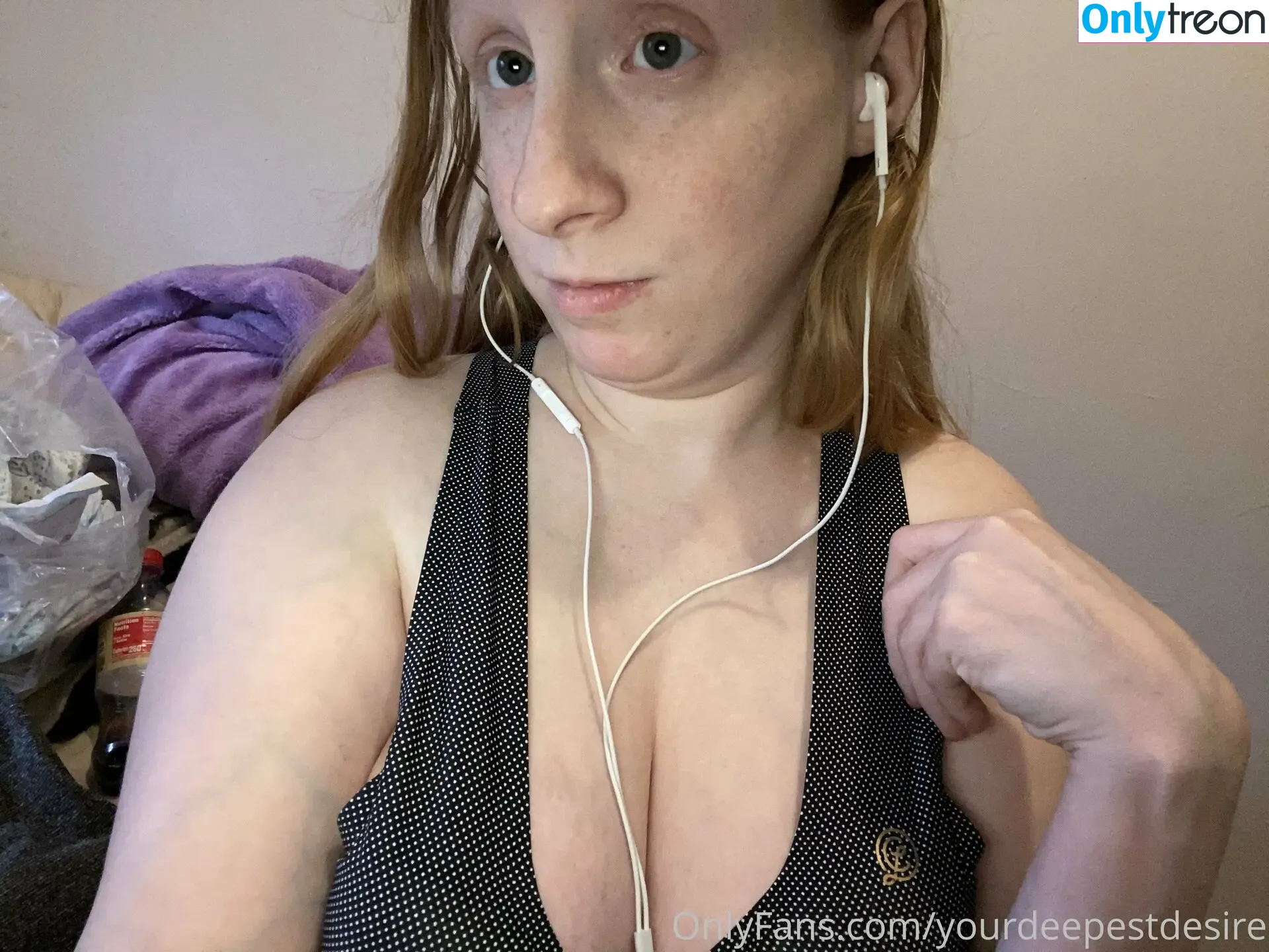 jizz4nora nude photo #0012 (the_boys_n_girls_of_the_bay)