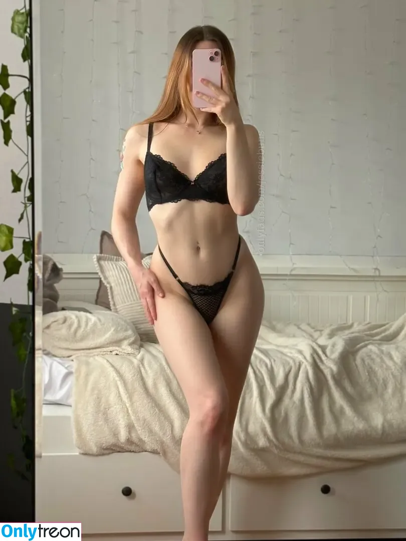jizzoverjess nude photo #0042 (jizzlejames)