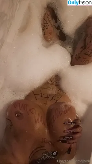  nude photo #0011