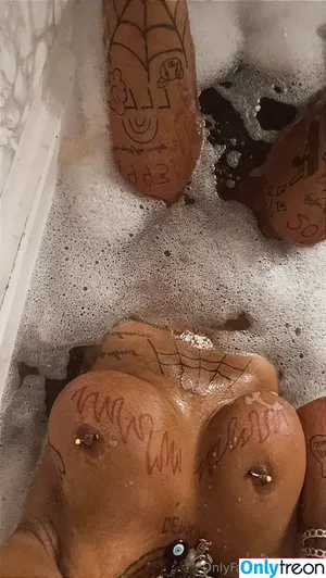  nude photo #0050