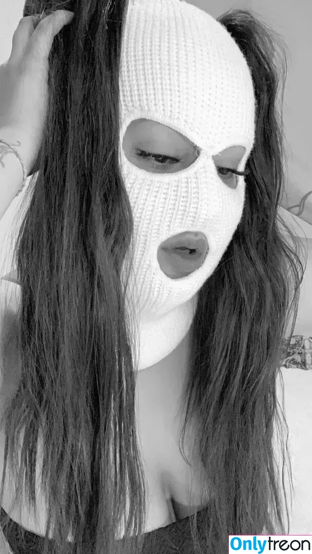 jjane.doe nude photo #0008 (officialjanedoe)