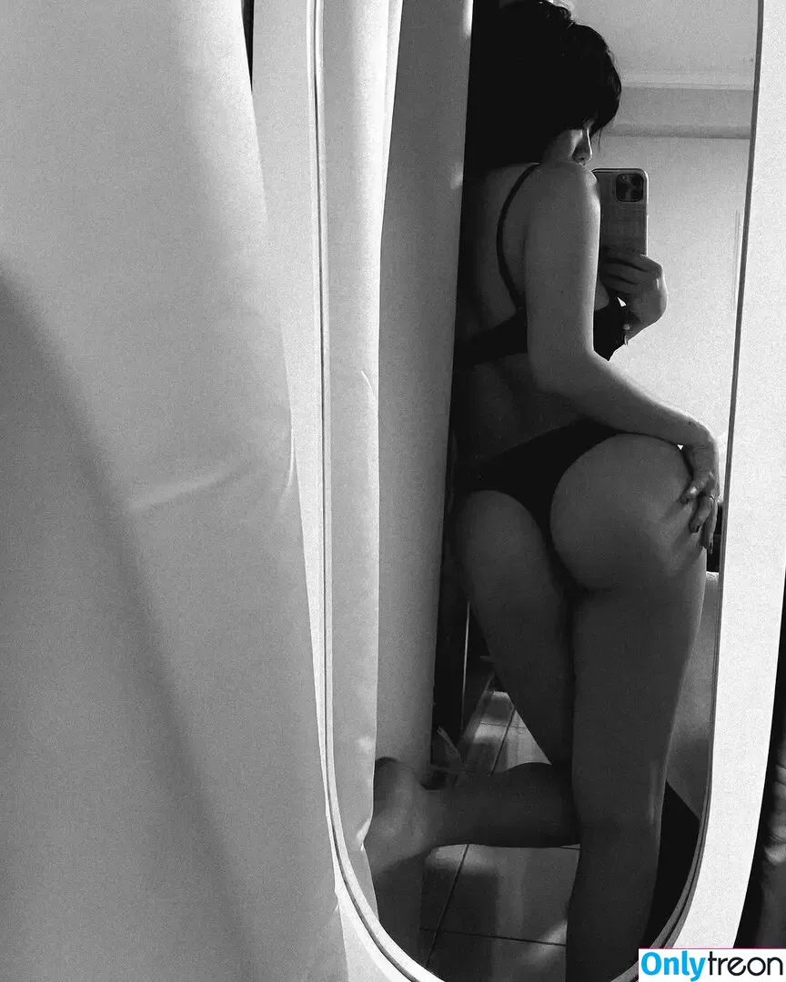jjryhs nude photo #0070 (jade nguyen)