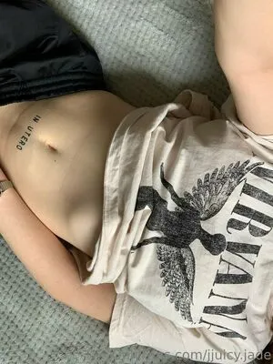 jjuicy.jade / lolosavo nude photo #0003