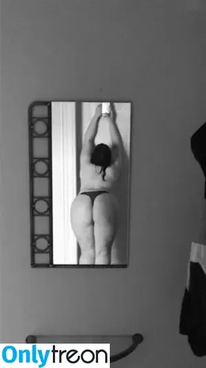  nude photo #0001
