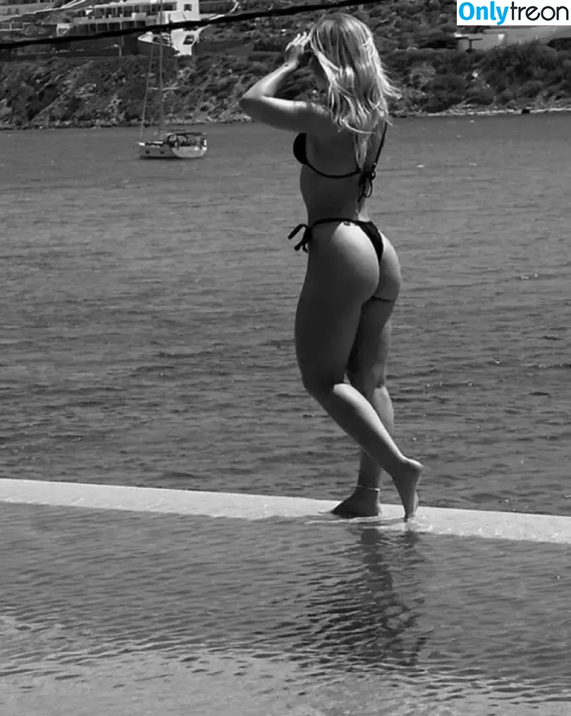 Joana Link голая photo #0415 (joana_health / juicyjoana)