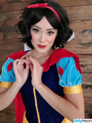 Joanie Brosas / JoanieBrosas фото голая #0291
