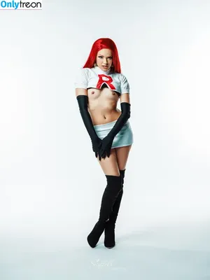 Joanie Brosas / JoanieBrosas фото голая #0344