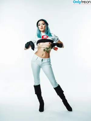 Joanie Brosas / JoanieBrosas фото голая #0355