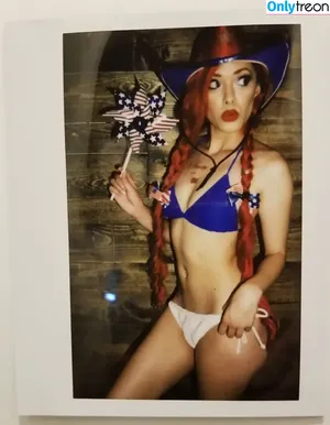 Joanie Brosas / JoanieBrosas фото голая #0372