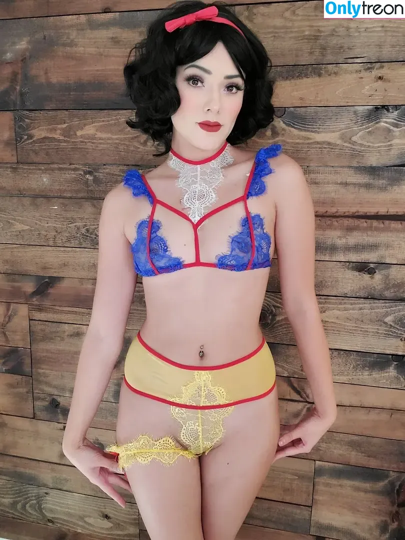 Joanie Brosas голая photo #0308 (JoanieBrosas)