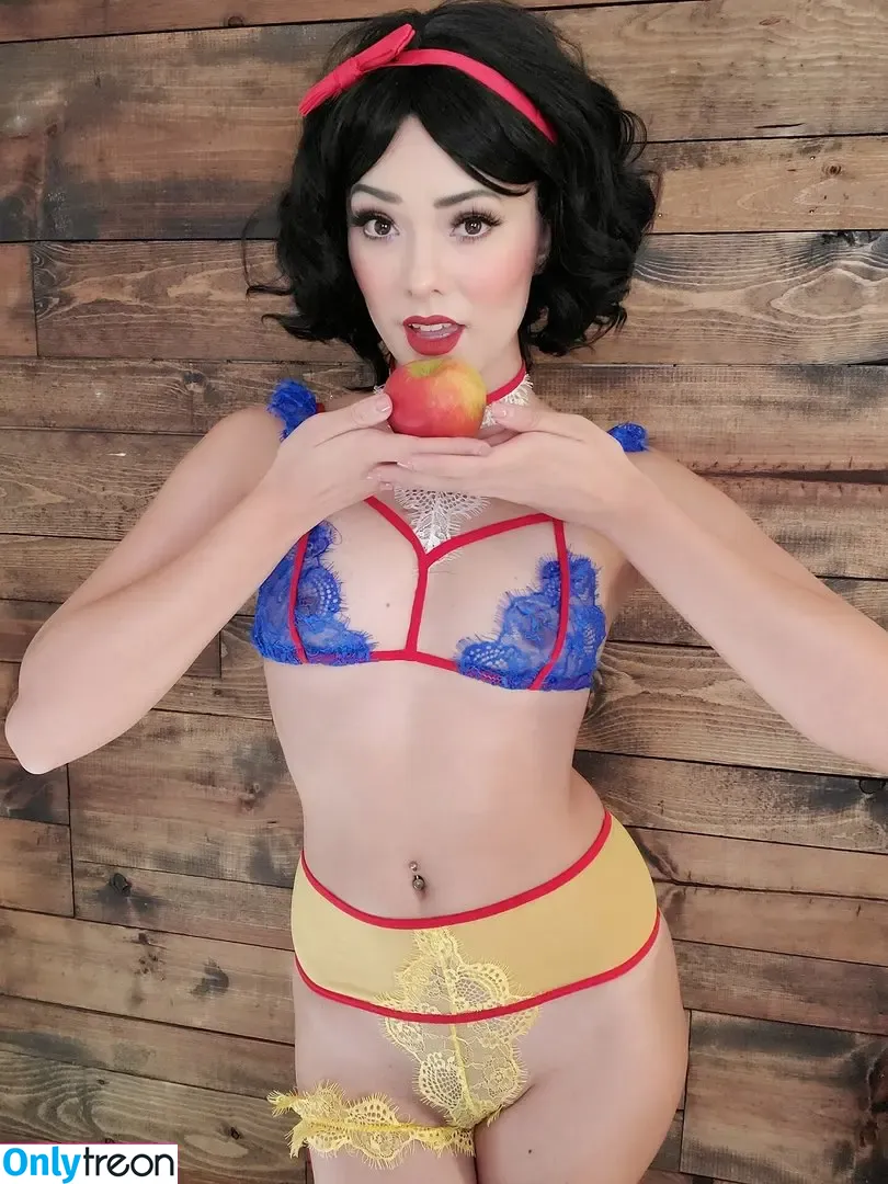 Joanie Brosas голая photo #0316 (JoanieBrosas)