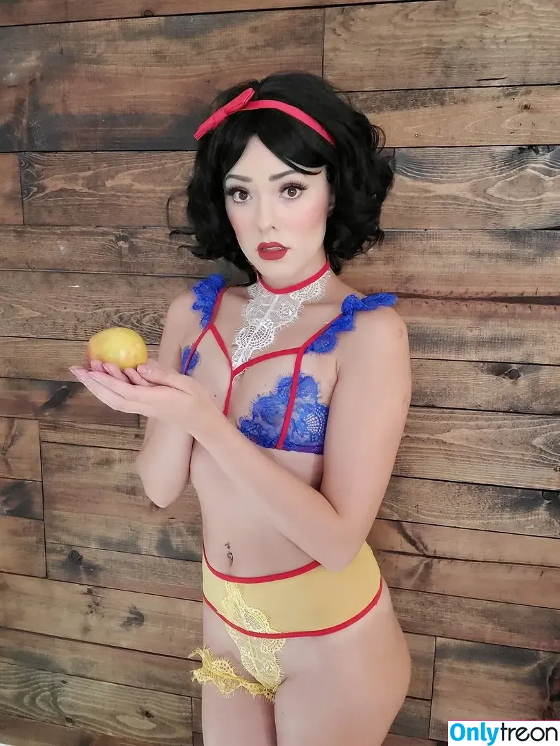 Joanie Brosas голая photo #0318 (JoanieBrosas)