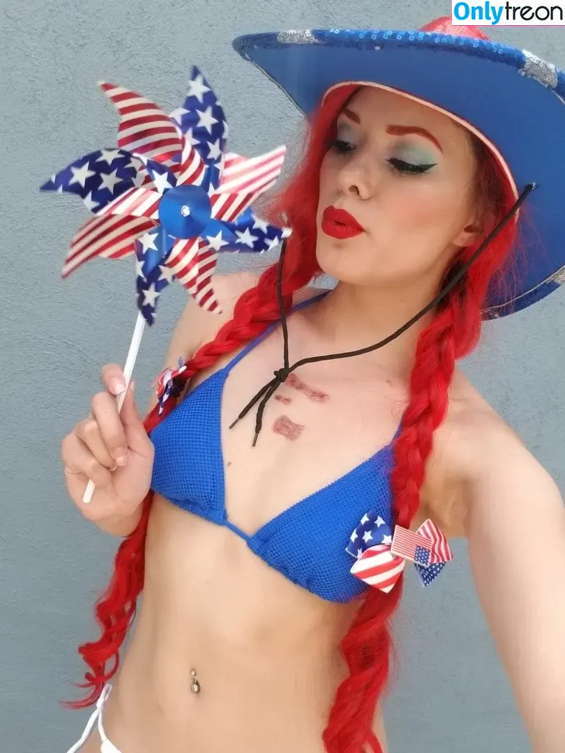 Joanie Brosas голая photo #0366 (JoanieBrosas)