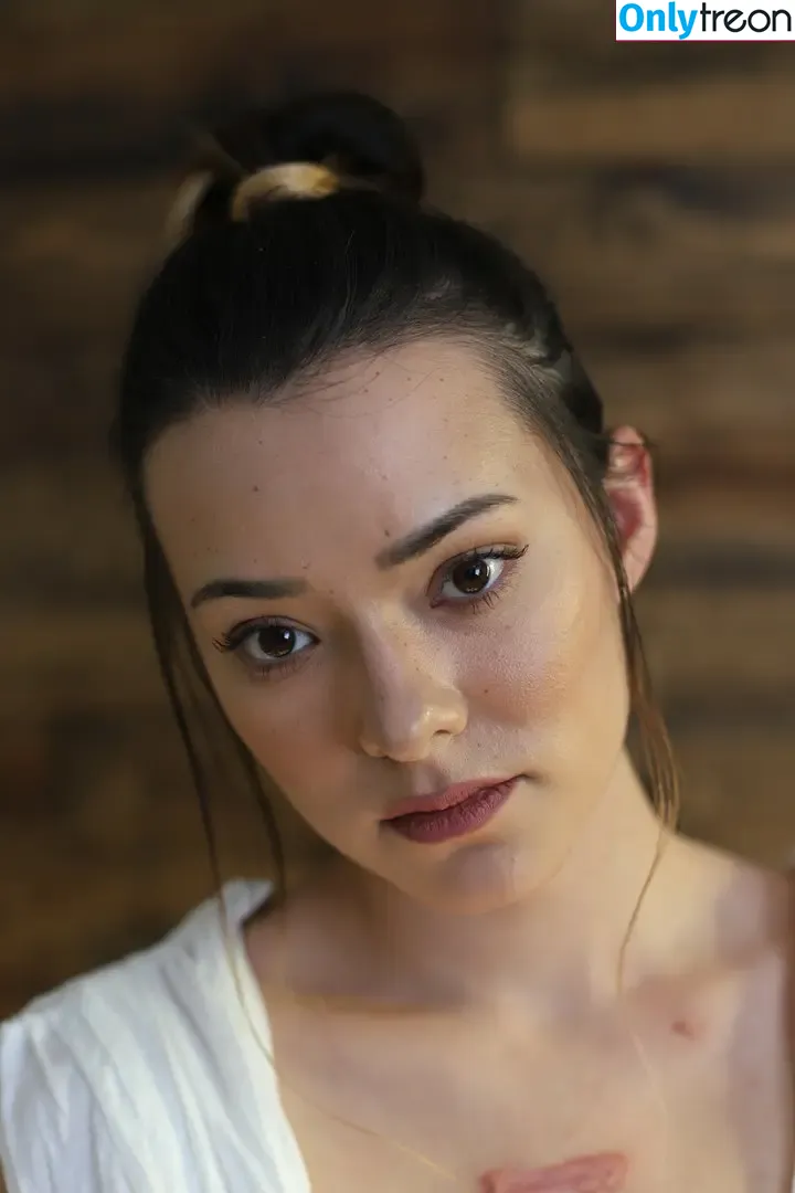 Joanie Brosas голая photo #0418 (JoanieBrosas)