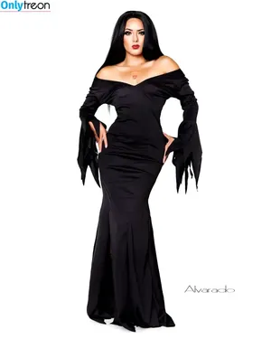 Joanie Brosas / JoanieBrosas фото голая #1123