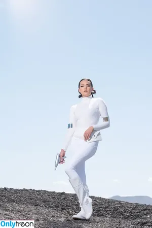 Joanie Brosas / JoanieBrosas фото голая #1143