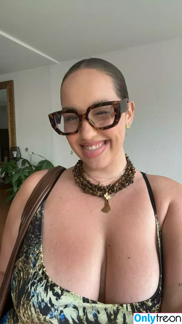 Joann Van Den Herik nude photo #0344 (Joannvdherik)