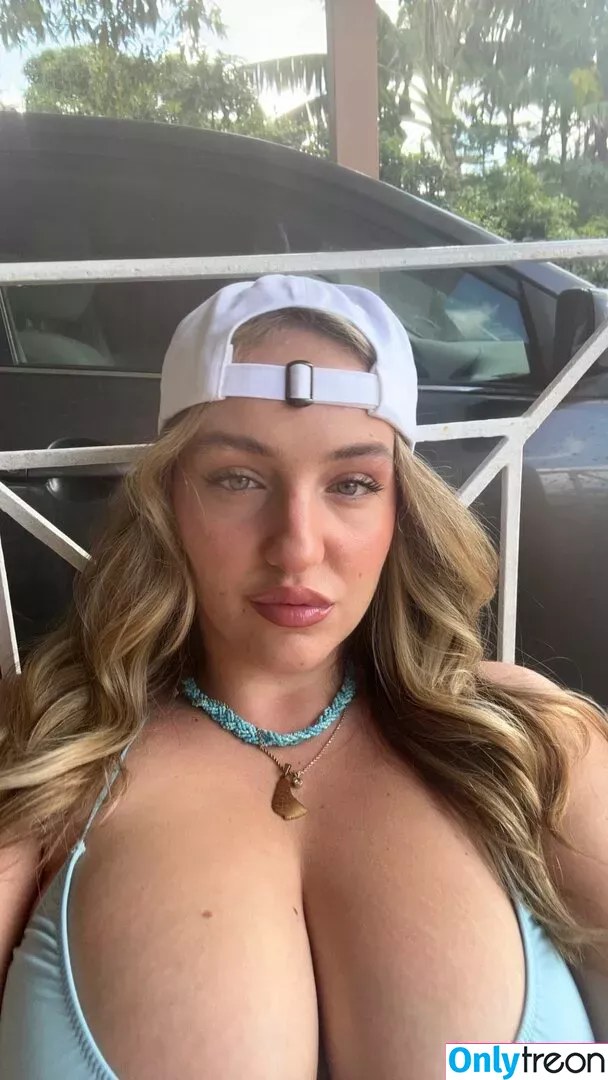 Joann Van Den Herik nude photo #0360 (Joannvdherik)