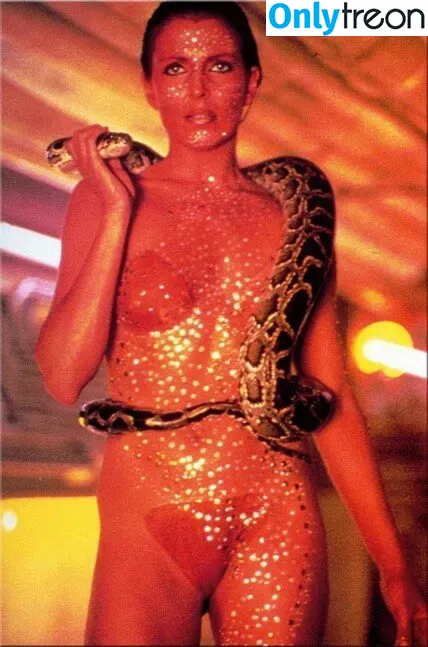 Joanna Cassidy голая photo #0001 (joannacassidyofficial)