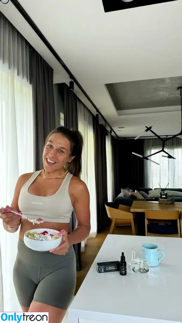 Joanna Jedrzejczyk nude photo #0073 (joannajedrzejczyk)