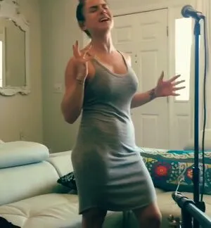 Joanna Jojo Levesque / iamjojo nude photo #0010
