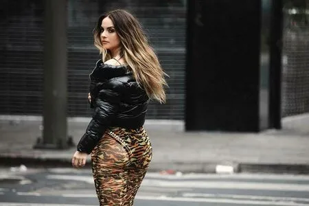 Joanna Jojo Levesque / iamjojo nude photo #0041