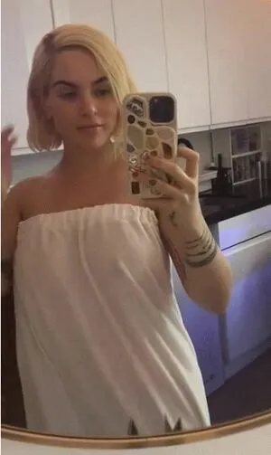 Joanna Jojo Levesque / iamjojo nude photo #0094