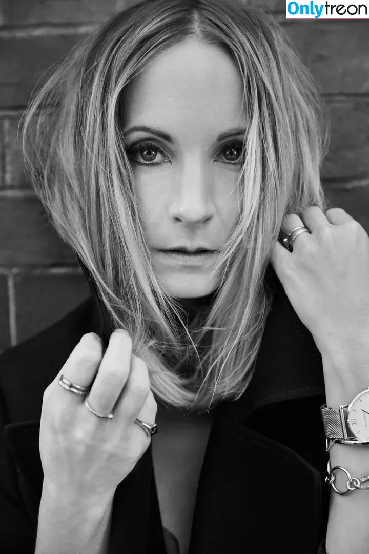 Joanne Froggatt голая photo #0056 (jofroggatt)