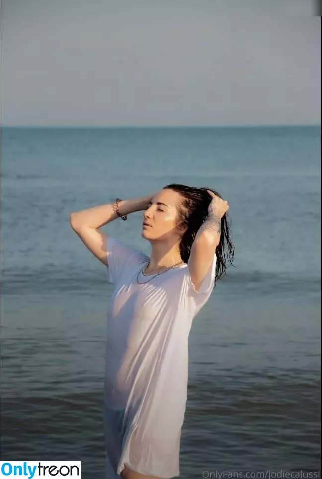 Jodie Calussi голая photo #0101 (jodiecalussi)