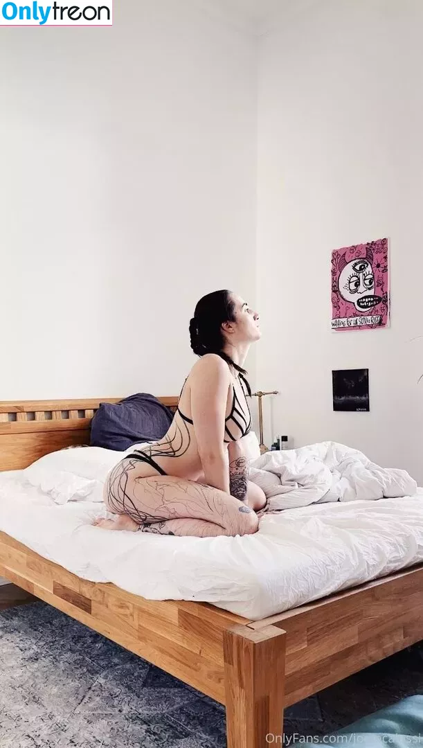 Jodie Calussi голая photo #0157 (jodiecalussi)
