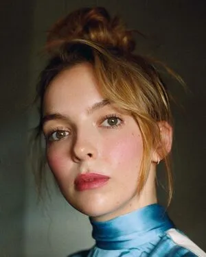 Jodie Comer / jodiemcomer фото голая #0008