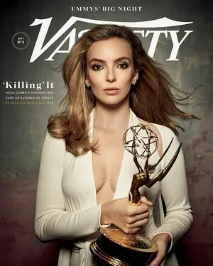 Jodie Comer / jodiemcomer фото голая #0015