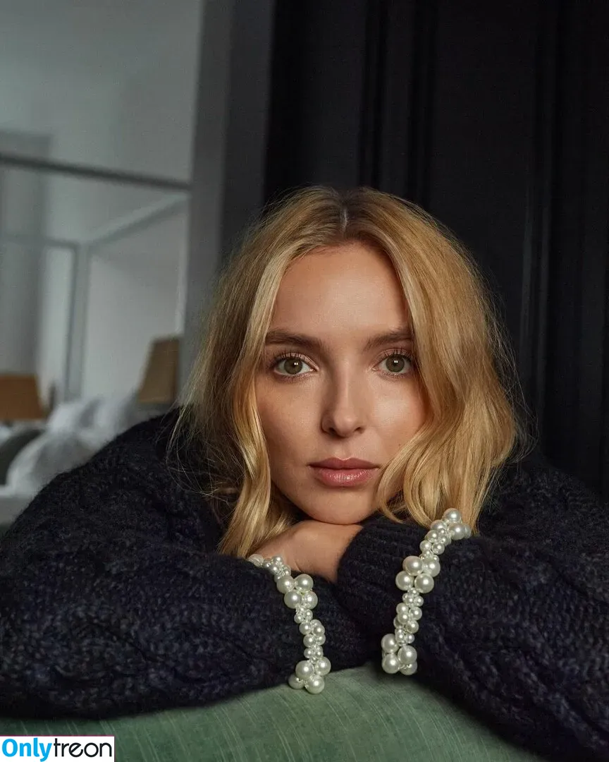 Jodie Comer голая photo #0032 (jodiemcomer)