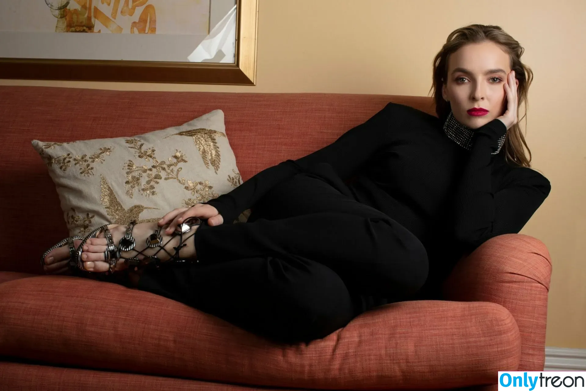 Jodie Comer голая photo #0039 (jodiemcomer)