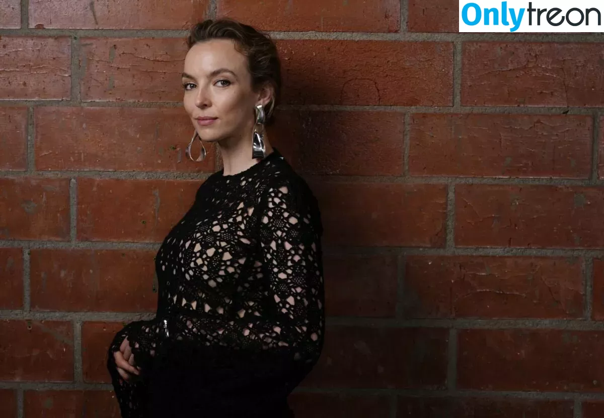 Jodie Comer голая photo #0282 (jodiemcomer)