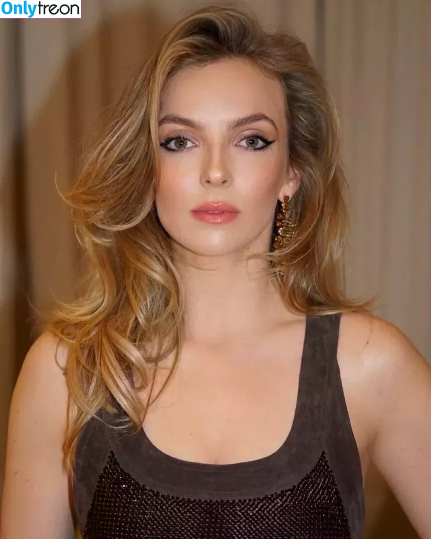 Jodie Comer голая photo #0349 (jodiemcomer)