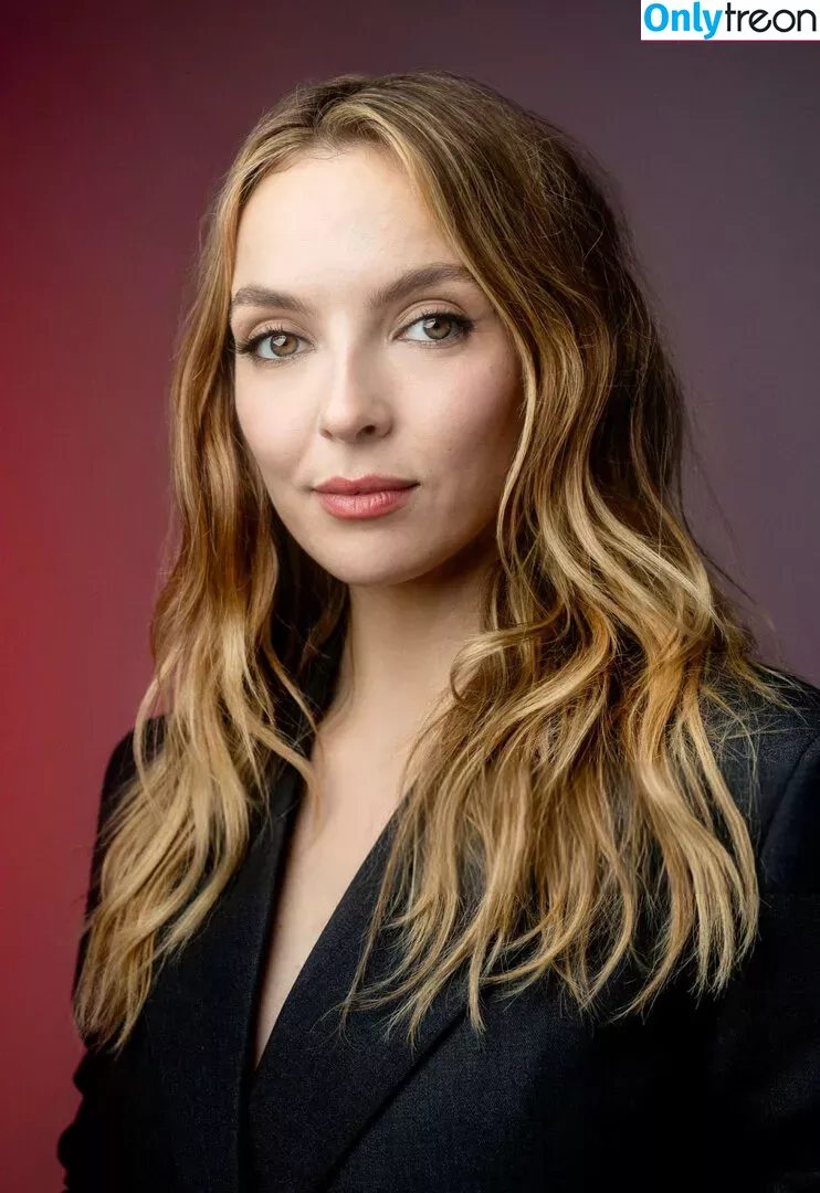 Jodie Comer голая photo #0354 (jodiemcomer)