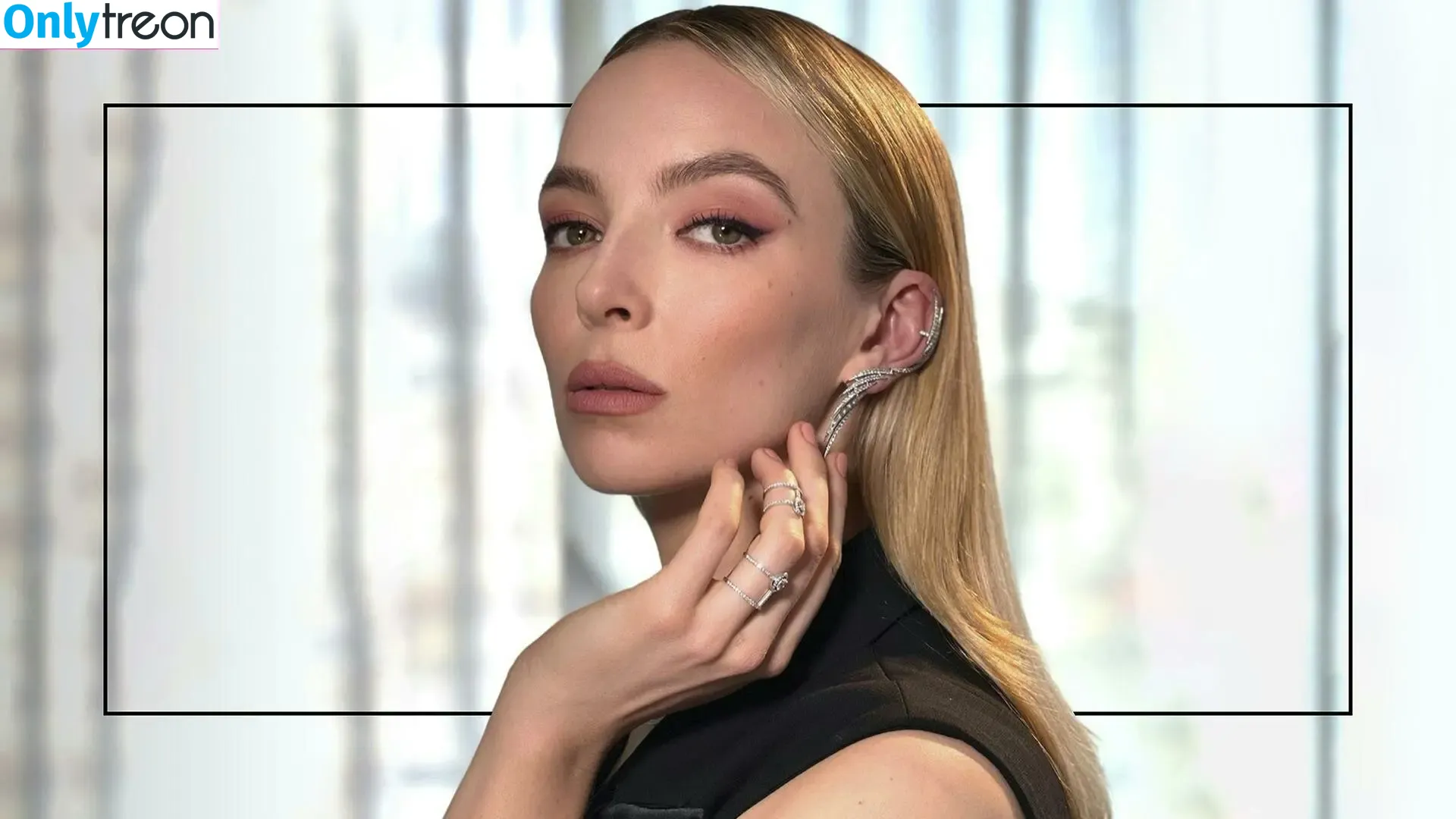 Jodie Comer nude photo #0389 (jodiemcomer)